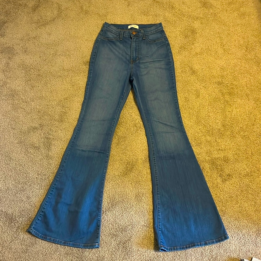 Vibrant Juniors bell bottom jeans